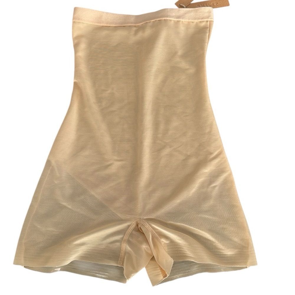 Skims Barely There High Waist Shortie XS NWT